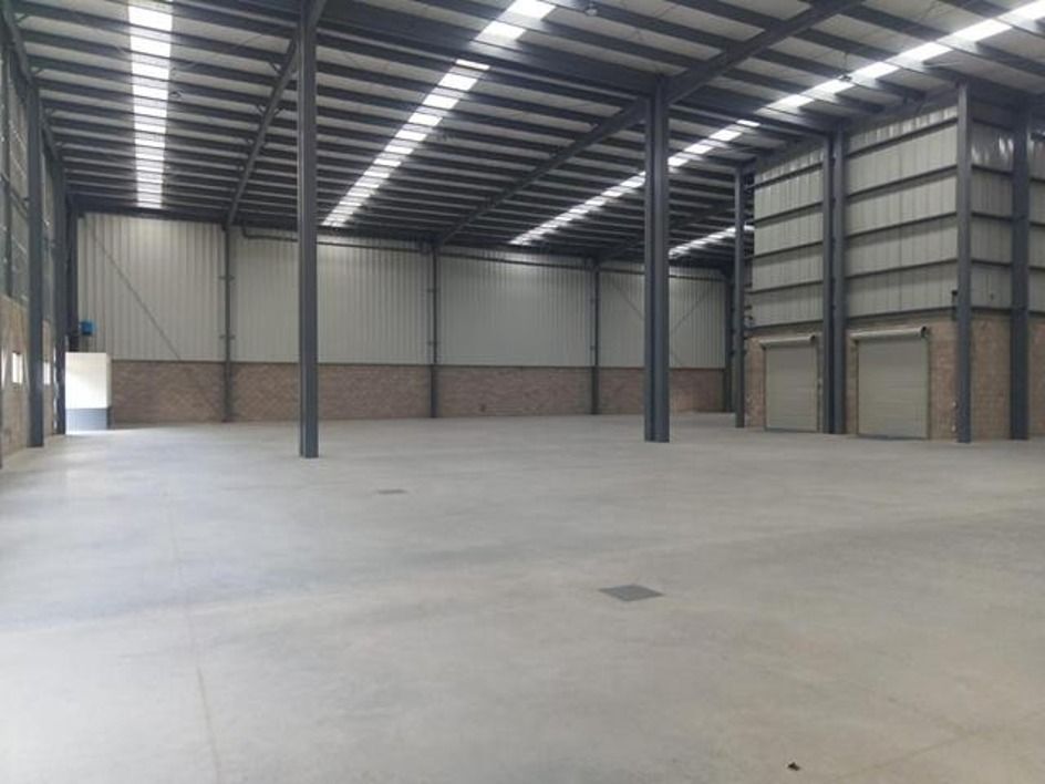 Interior del almacén DVS